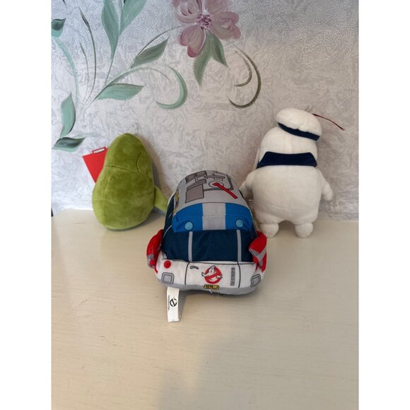 Ghostbusters Plush Toy Set With Stay Puft Slimer & Ecto-1 Car - Picture 2 of 7